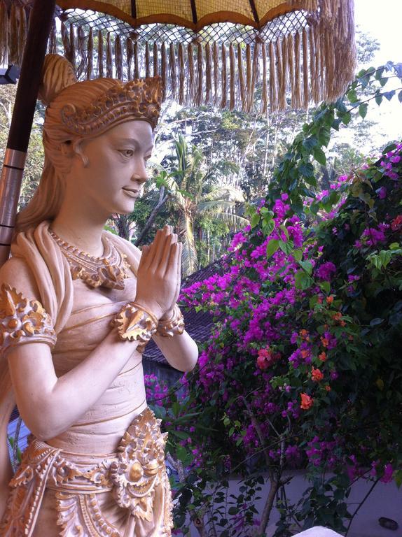 White Lotus Oasis Ubud
